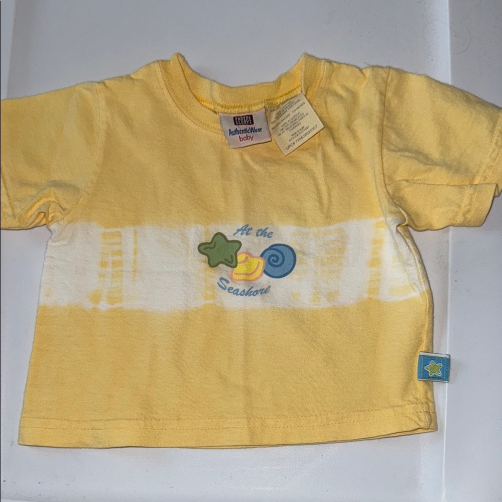 Faded Glory Yellow Short Sleeve Tee